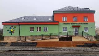 Budova Sluníčko, nové zábradlí o